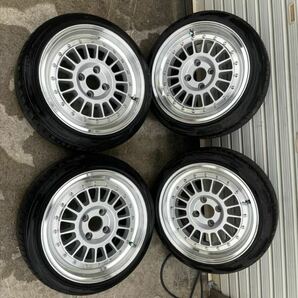 15inch 7J+35 4H100 ホイールセット人気 深リム メッシュホイール シルバー発送着払い ミラココア アクア ダイハツトヨタの画像1