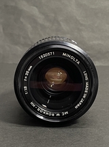 ● コレクター必見 MINOLTA ミノルタ レンズ MC W.ROKKOR-HH 1:1.8 f=35mm カメラ部品 コレクション ma226_画像2