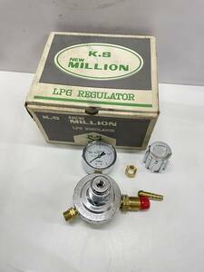 ★コレクター必見 美品 K.S NEW MILLION LPG 関西溶断器 プロパン調整器 レギュレータ 溶断機 溶接部品 箱付 工具 T13