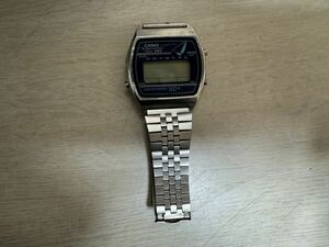 CASIO WATER RESIST 50M カシオ W-61 腕時計 現状品