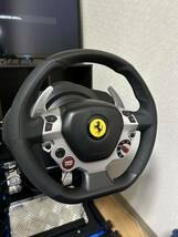 Thrustmaster TX Racing Wheel Ferrari 458 Italia Edition 日本語パッケージ (PC/Xbox GIMXアダプター使ってPS4PS5対応動作問題無し_画像3
