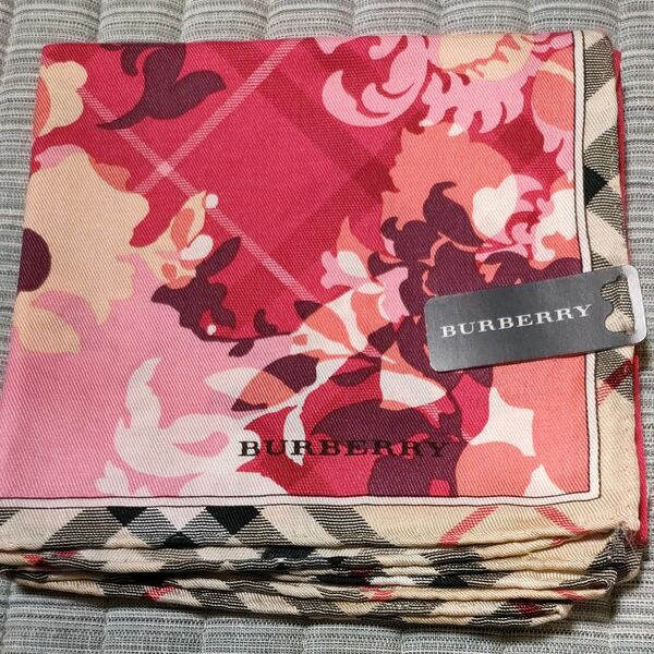 バーバリー BURBERRY ハンカチ 大判 スカーフ 絹糸 ノバチェック