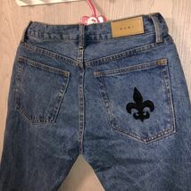 美品★ mnml ミニマルD112 FLEUR DENIM 32インチ パッチ ジーンズ デニム_画像5