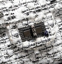 シャネル CHANEL 2.55 Wフラップ チェーンショルダーバッグ マトラッセ25 ツイード 白 【64391】_画像3