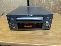 TASCAM CDレコーダー　CD-RW4U_画像1