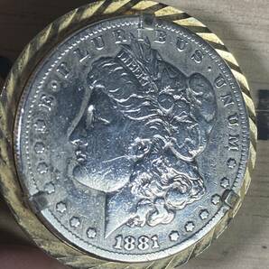 1881年 モルガン ダラー 銀貨 1ドル シルバー モルガンド リバティ イーグル アメリカ合衆国造幣局 アンティークコインマネークリップの画像1