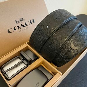 限定価格COACHコーチ3点セットシグネチャーフリーサイズリバーシブルベルト箱付き