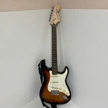 エレキギター　フェンダー　ストラスキャスター　FENDER squier ソフトケース付き【中古品】_画像1