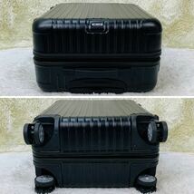 【美品】RIMOWA リモワ SALSA サルサ 48L 4輪 MW TSAロック マットブラック 艶消し黒色 キャビン 大容量 スーツ ケース キャリー バッグ_画像5