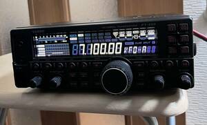 YAESU HF/50MHz TRANSCEIVER FT-450M