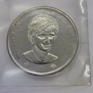 【美品】ダイアナ妃 メモリアルコイン 1＄ 外貨 硬貨 コイン 貨幣 メダル 素材不明 (5826)の画像3