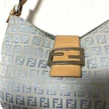 極美品 希少カラー FENDI フェンディ マンマバケット ズッキーノ ワンショルダーバッグ アクセサリーポーチ_画像4