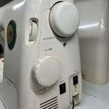 1円〜 3T JANOME ジャノメ ミシン MODEL5450 裁縫 ハンドクラフト ハンドメイド SINGER シンガー コンピューターミシン 通電確認済み _画像4