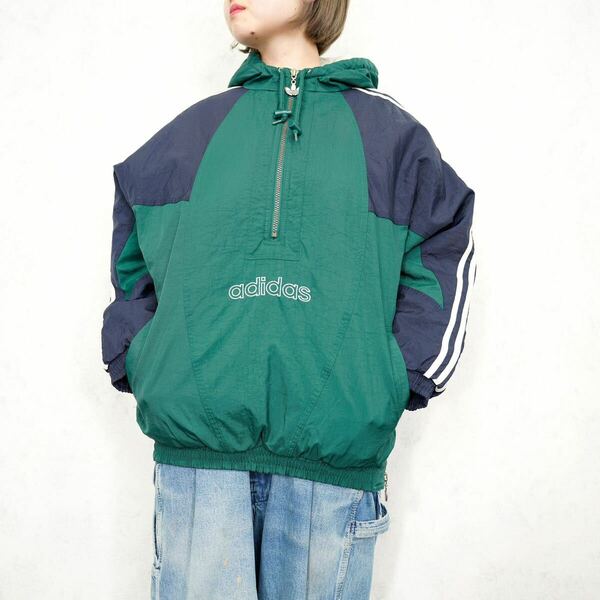 EU VINTAGE adidas LOGO EMBDOIDERY DESIGN HALF ZIP HOODIE BLOUSON/ヨーロッパ古着ロゴ刺繍デザインハーフジップフーディブルゾン