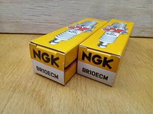 NGK プラグ BR10ECM ２本セット 新品 未使用 ホンダ NSR250R MC18 88 89 モデル ヤマハ TZR250R 等 出品説明文は必ずお読み下さい 