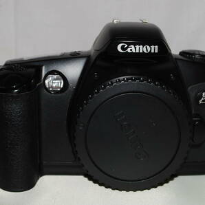①中古・現状品 Canon EOS Kiss フィルムカメラ  キャノン  レンズ ZOOM LENS EF 28-80ｍｍ 1：3.5-5.6 Ⅲ の画像2