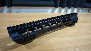 M4/M16シリーズ用 シャークヘッドタイプ M-LOK レールハンドガード BK 検索) マルイ Madbull HK416 mk18 CQB-R SOPMOD