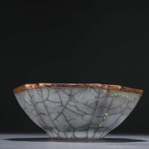 【瓏】陶磁器 哥窯 包銅碗 宋代 染付 置物擺件 古賞物 中国古美術 蔵出_画像5