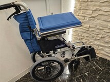 管理番号S44 ほぼ未使用 カワムラサイクル 車いす BML1640SB 軽量 介助式車椅子 購入日 2023/10/31 車イス 折りたたみ 介護用品 _画像1