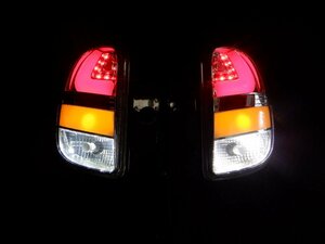 # Nissan / March / K13 / 12S / неоригинальный / левый правый задний фонарь / LED / March
