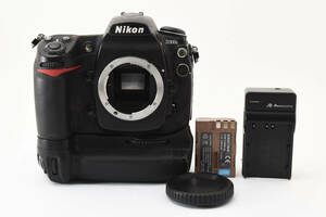 ニコン Nikon D300S MB-D10 ボディ 10685