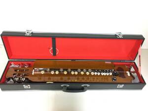 A1206　大正琴　もみじ　ハードケース付き　琴伝流　和楽器　弦楽器