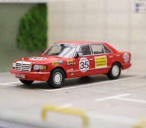 赤い置物”Mercedes-Benz 560SEL W126 MASTER 1:64 S-class 低地バージョン 修正シミュレーション 合金 カーモデル 0116