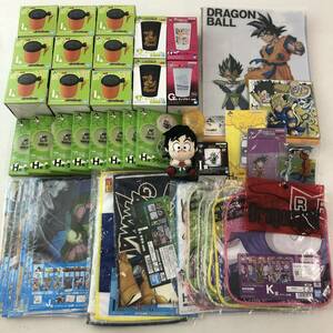 【1円～】DRAGONBALL ドラゴンボール グッズ 雑貨 大量まとめ ビジュアルボード タオル ファイル プレート カップ マスコット 他【中古品】