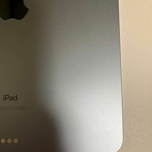 使用傷アリ iPad Air 10.9インチ Wi-Fi 256GB スカイブルー 2020年モデル おまけ付きの画像5