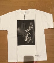 新品 限定品 NEIGHBORHOOD × LAWRENCE WATSON 限定 コラボ Tシャツ_画像2