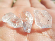 7112 ハーキマーダイヤモンド きれい小粒のお楽しみクリア美美透明水晶クリアクラウド３個組_画像5