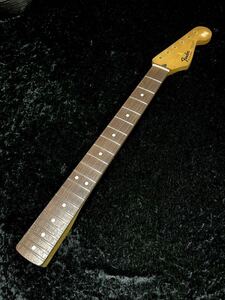 FENDER ／ フェンダー　ストラトキャスター　21F ネック　つば無し　MADE IN MEXICO