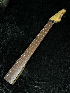 Washburn ／ ワッシュバーン　STEVIE SALAS ／ スティービー・サラス　22フレット・ネック　つば無し　ロックナット付き　　　