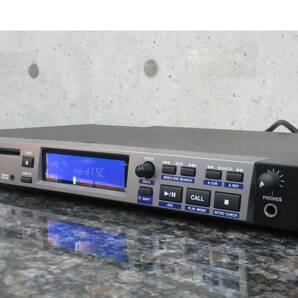 【まずまずの美品】TASCAM CDプレーヤー CD-01U PRO タスカムの画像1