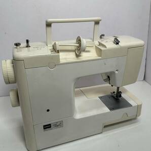 ★格安出品！！ brother ブラザー PURET 30 コンピューターミシン フットコントローラー付き 動作確認済 裁縫 趣味 手芸 縫製機器 G452の画像6