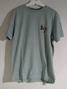 メンズLサイズ ビラボン 緑系バックプリント半袖Tシャツ BILLABONG カジュアル シンプルデザイン