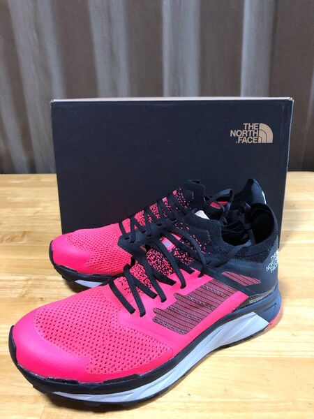 新品 THE NORTH FACE ザノースフェイス スニーカー フライト ベクティブ NF02100 26.5㎝