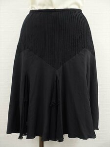 大きいサイズ 美品 アルマーニコレツォーニ ARMANI COLLEZIONI ひざ丈 フレアスカート 44 ブラック シルク