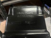 [BB270]GSX400 インパルス　インナーボックス　小物入れ　シート下　美品　工具入れ　シート下 ラゲージボックス バッテリーボックス_画像3