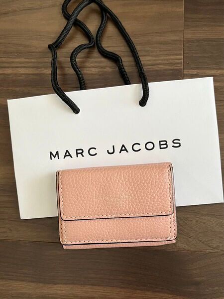 MARC JACOBS 三つ折り財布 