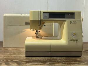 ミシン JANOME / ジャノメ MODEL 8100 ●1629Y● 家庭用 現状品 ケース付き 裁縫 手工芸 趣味 長期保管品 日本製