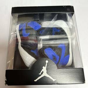 AIR JORDAN 1 CRIB BOOTIE baby with defect 