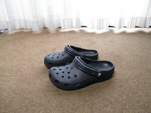 未使用 クロックス crocs サンダル ネイビー M7/L9 25cm