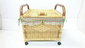 [ interior ] with casters . rattan basket / laundry basket / clothes storage / rattan basket / frill cover / cover attaching / approximately 47×45×37.5cm/14-ZMA12