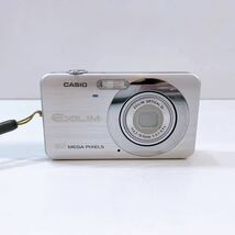 301☆中古☆ CASIO EXILIM EX-Z80 シルバー コンパクト デジタルカメラ デジカメ カシオ エクシリム バッテリーなし 動作未確認 現状品_画像2