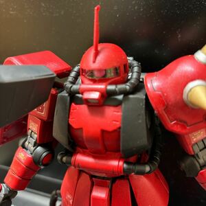 即決　ガンプラ　MG 1/100 MS-06R-2 ジョニー・ライデン専用ザク Ver.2.0　機動戦士ガンダム　MSV 塗装済　完成品　ジャンク　プラモデル