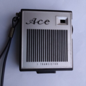 ACE 1 TRANSISTOR ラジオ