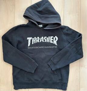 THRASHER　スラッシャー　フロントロゴ　プルオーバーパーカー　スウェットパーカー　Hoodie　ブラック　メンズ　Mサイズ　ストリート　