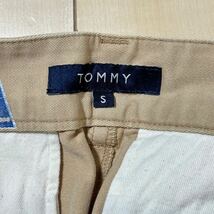 TOMMY HILFIGER　トミーヒルフィガー　フラッグデザイン　全面ロゴ　チノパンツ　ペインターパンツ　チノパン　ベージュ　メンズ　Sサイズ_画像7