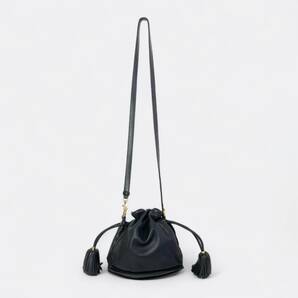 ロエベ LOEWE フラメンコ 22 ショルダーバッグ ハンドバッグ 2way アナグラム ロゴ 巾着 ナッパレザー ナパラムスキン ブラック 黒 の画像5